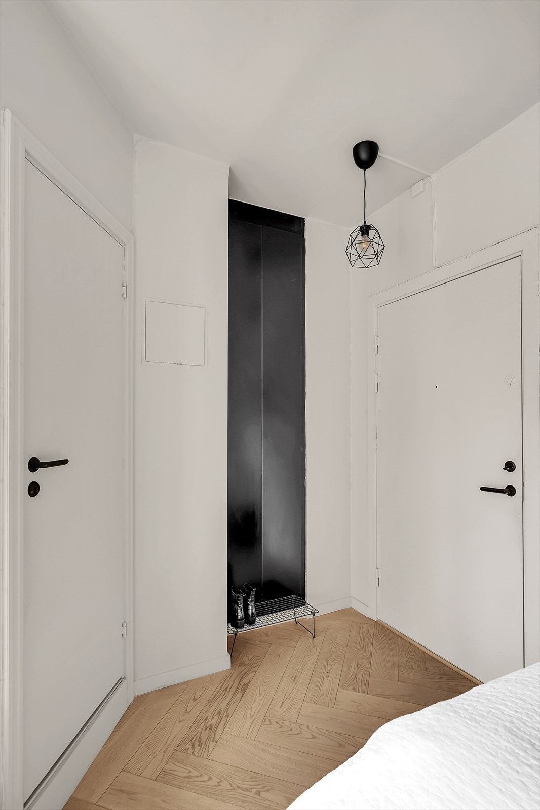 Leiligheten disponerer en loftsbod på 4 m² for ekstra lagringsplass. Galleribilde