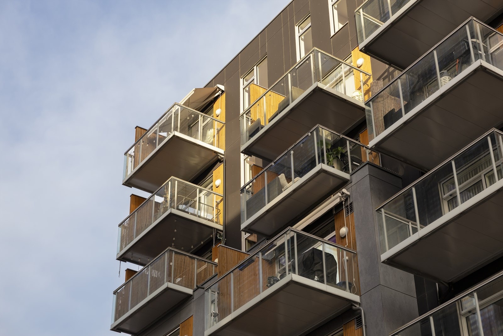 Bygget stod ferdig i 2018 og boligen holder en gjennomgående god standard fra den tid med TG1 på alle punkter i rapporten. Galleribilde