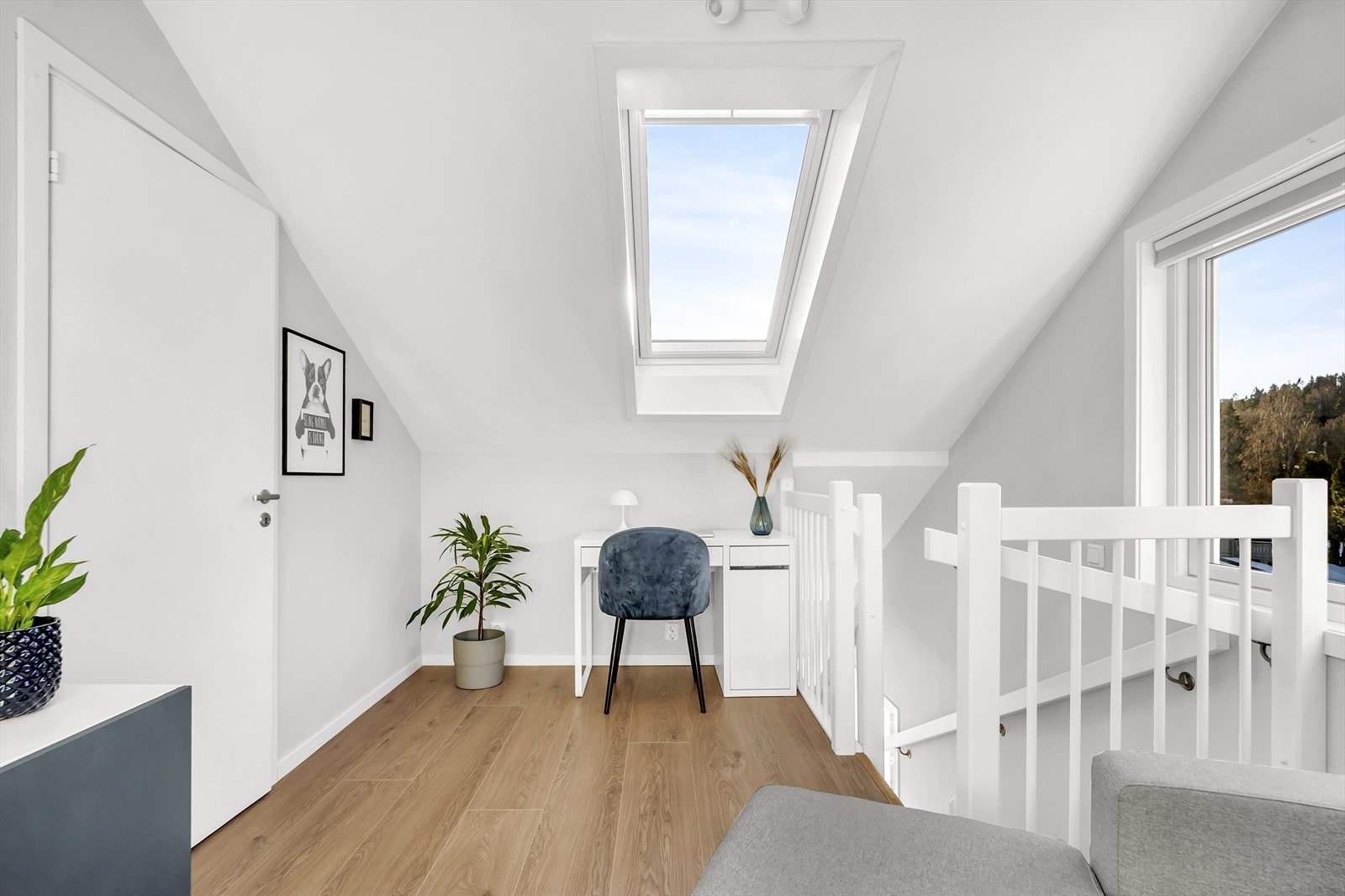 Den åpne og luftige atmosfæren gjør dette til et perfekt fristed for ungdommen, hvor de kan trekke seg tilbake og slappe av i sitt eget private rom. Galleribilde