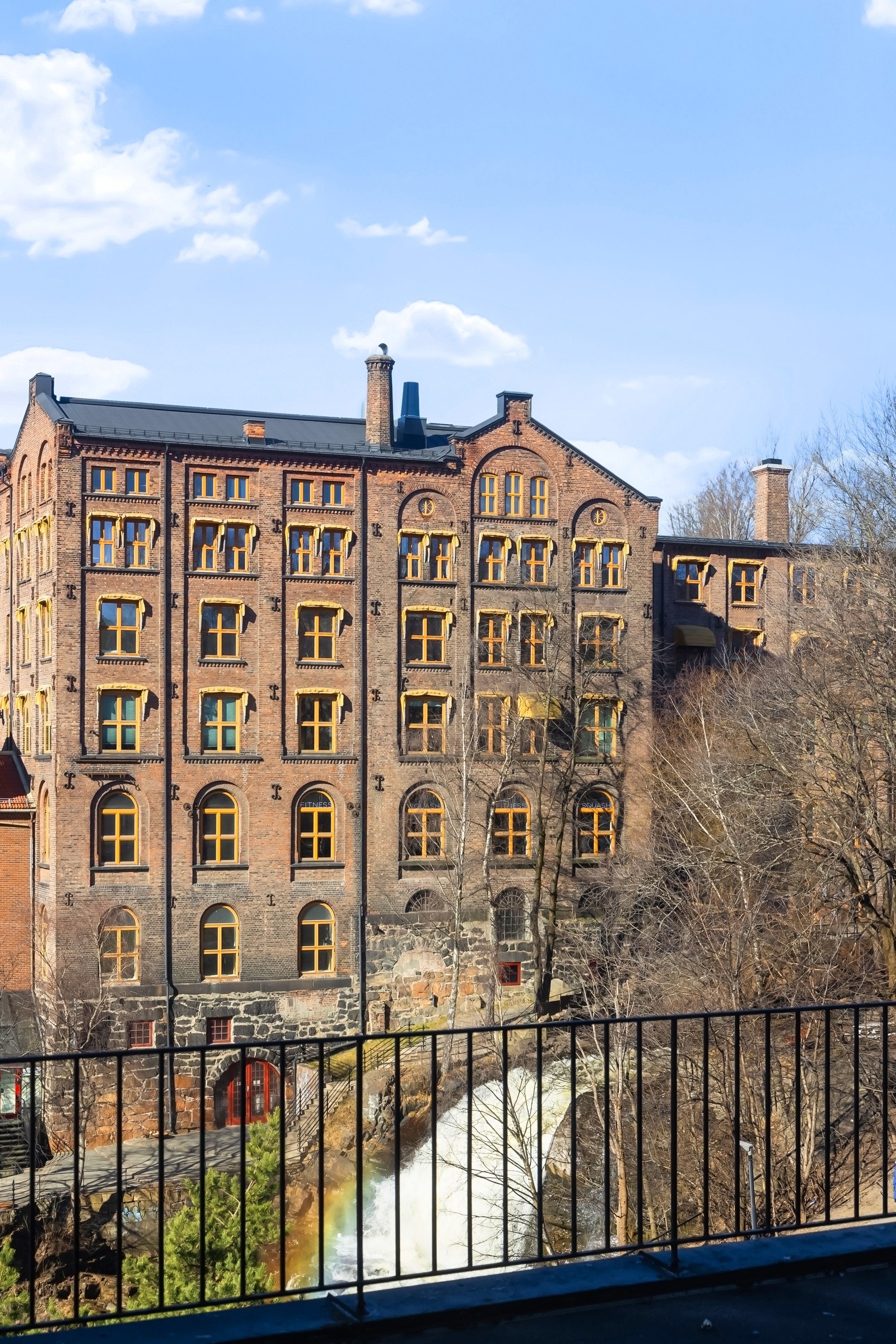 Hyggelig utsyn - ingen innsyn! Dette er en unikt midt i byen! Galleribilde