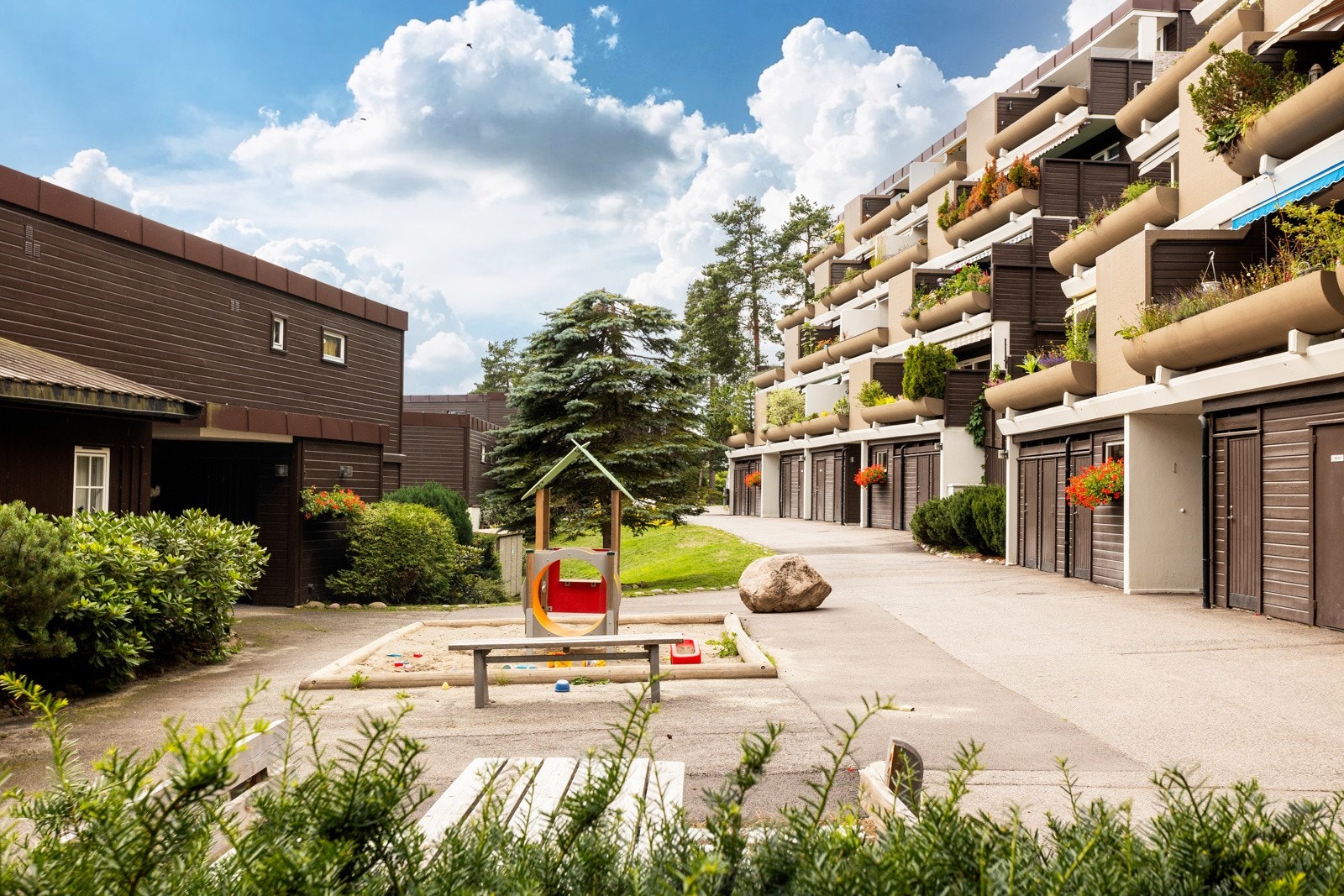 Dette er en fin møteplass hvor barn og foreldre i sameiet kan møtes og bli bedre kjent Galleribilde