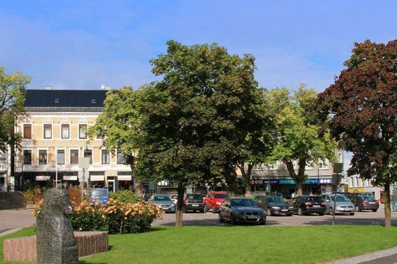 Torget 3 i Horten. Galleribilde