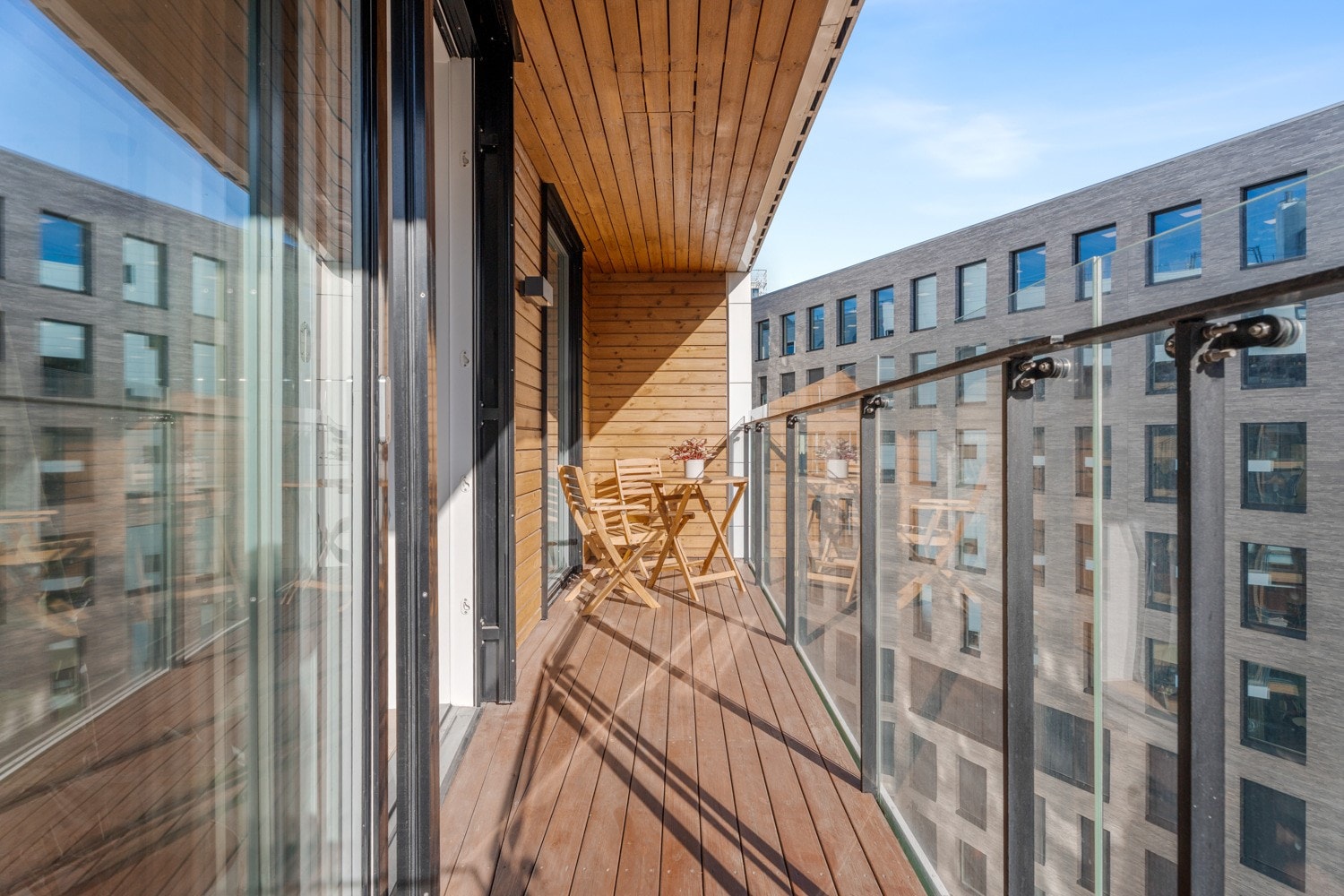Velkommen til Dronning Eufemias gate 65 presentert av Marthe Grønnslett v. Nordvik Bjørvika. Galleribilde