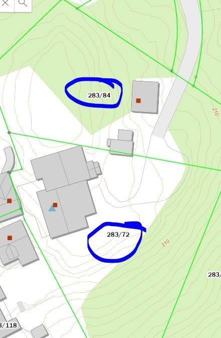 Tomteoversikt over de to eiendommene som selges samlet. Tomten består av to teiger på totalt ca. 3126 m². Galleribilde