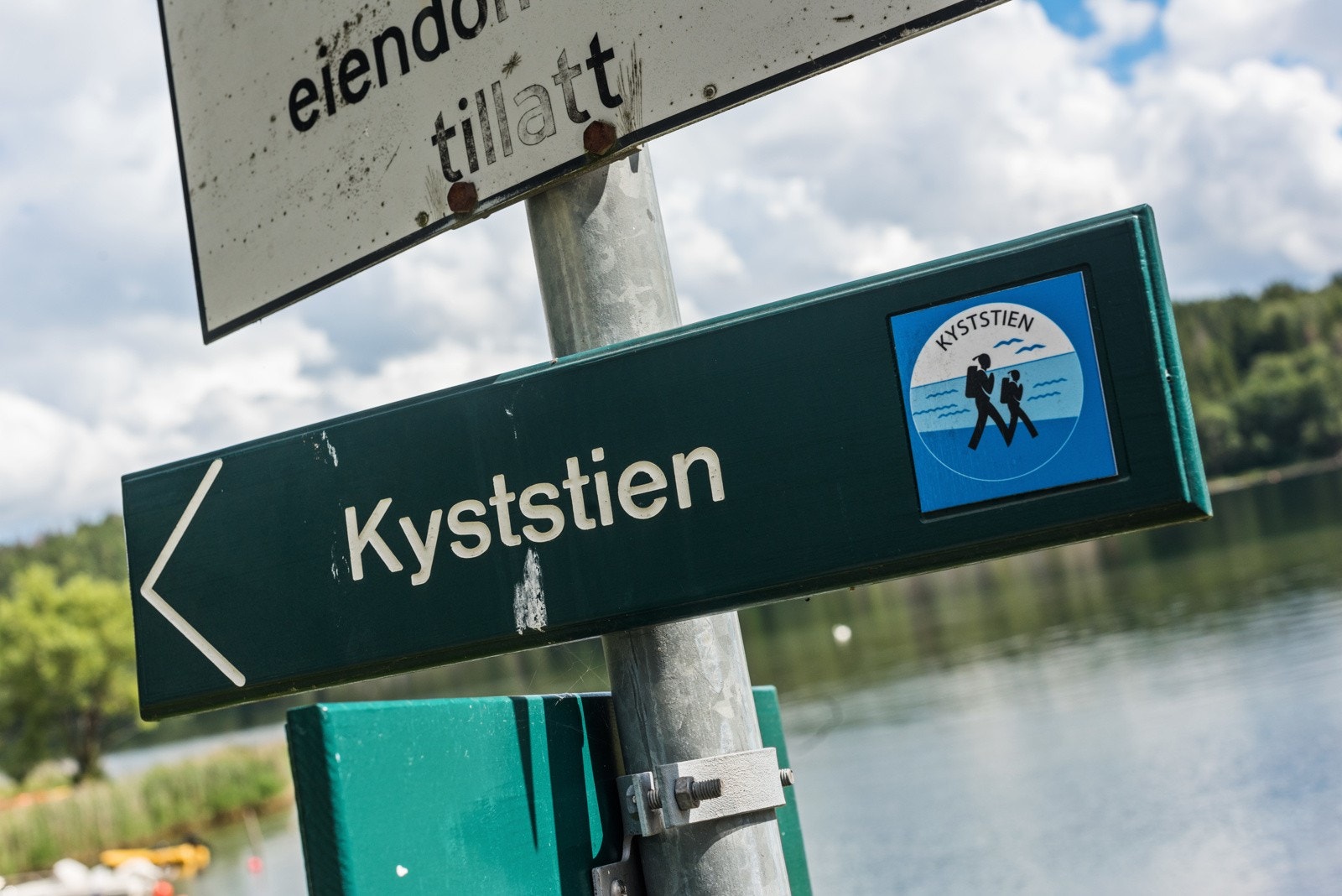 ros kan friste med idylliske turmuligheter med bl.a. en flott kyststi både mot Sætre og Slemmestad. Galleribilde
