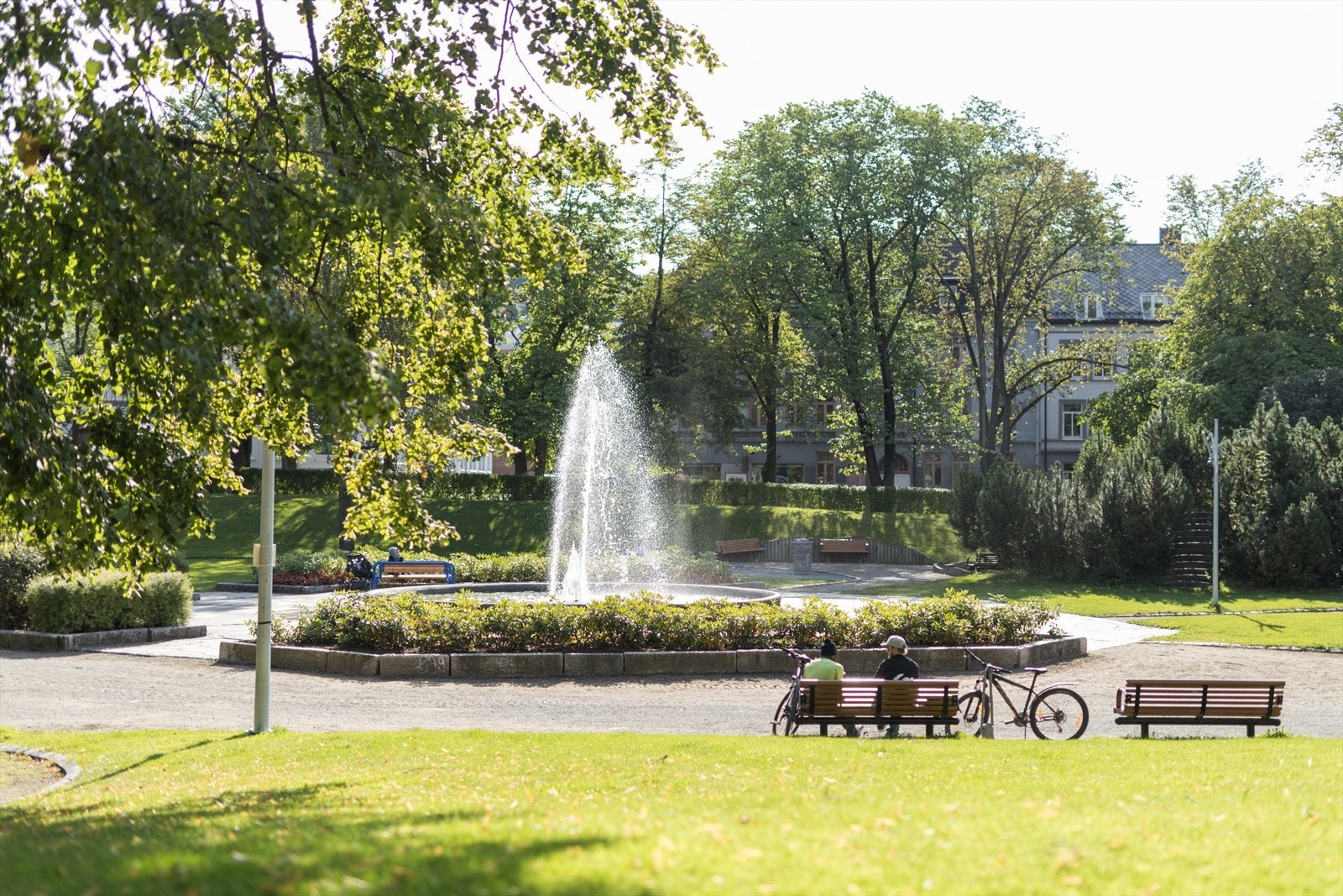 Leiligheten ligger med umiddelbar nærhet til Lademoparken. Galleribilde