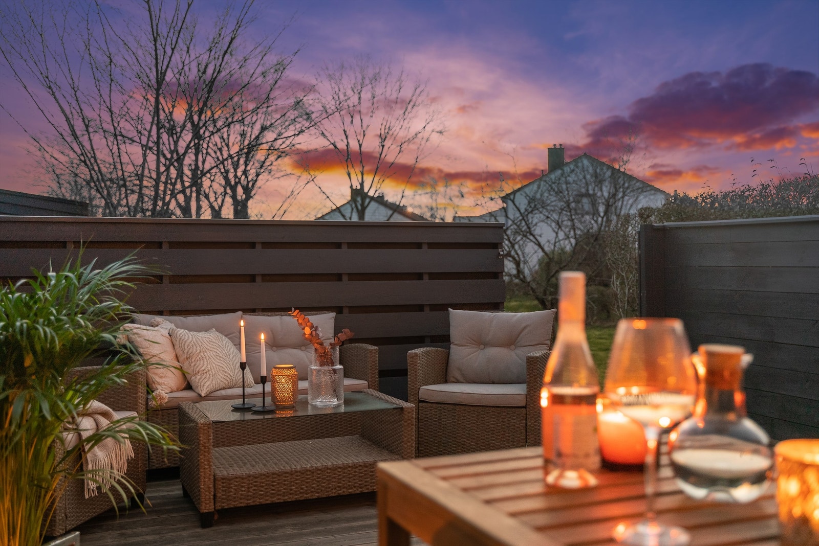 Vestvendt terrasse hvor man kan nyte lange kvelder. Galleribilde