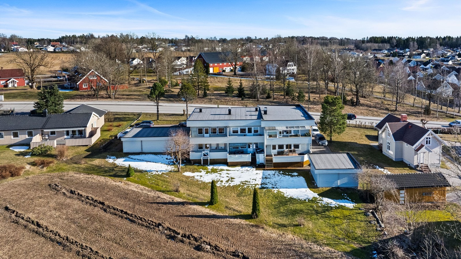 Fasade fra vest Galleribilde