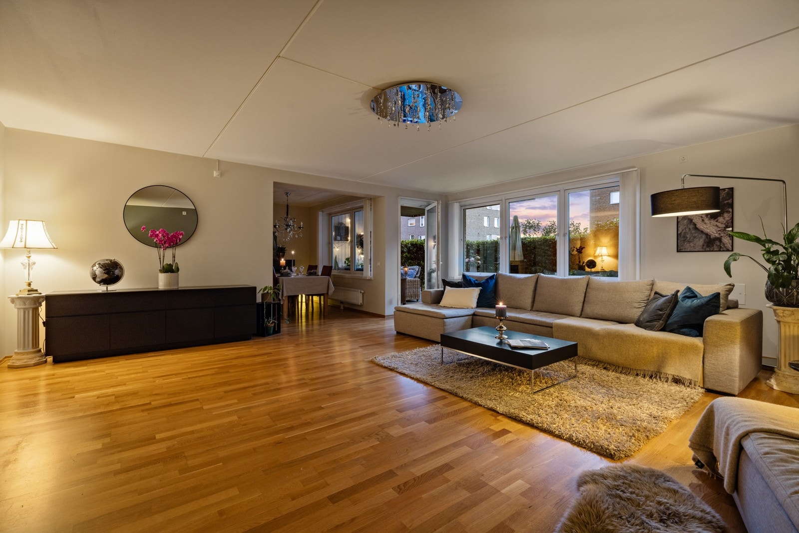 Lun kveldsstemning Galleribilde