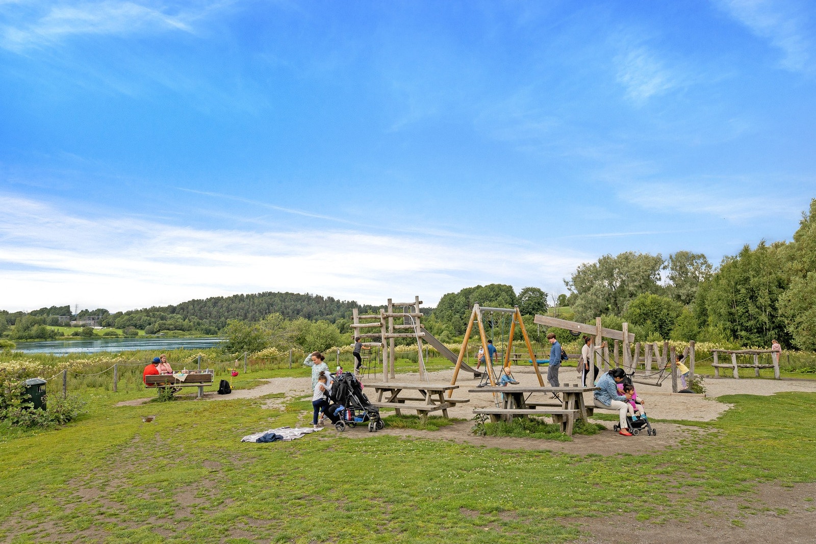 Kort vei til flere fine turområder - Bølerskogen Galleribilde