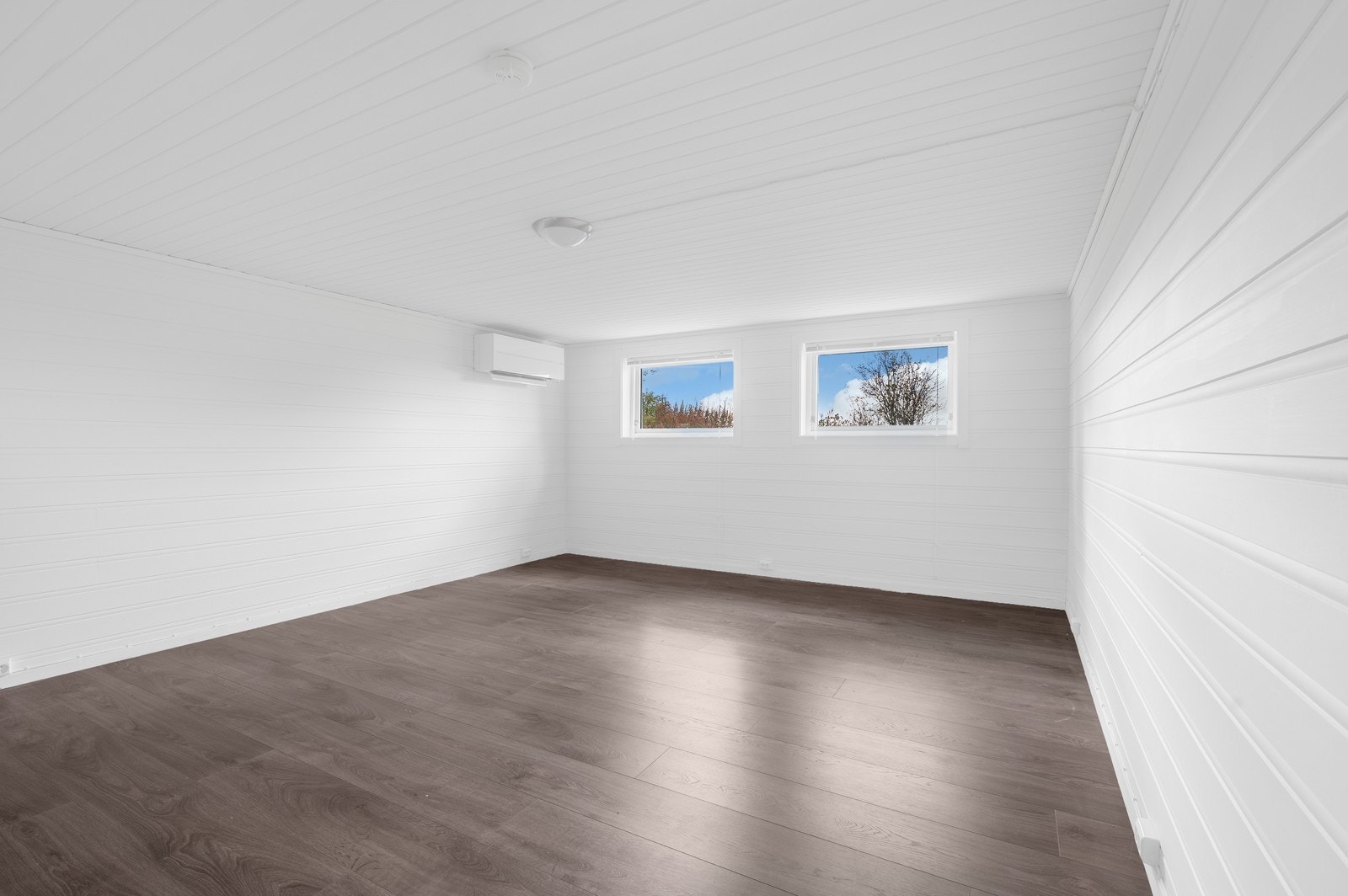 Disponibelt rom i kjeller Galleribilde