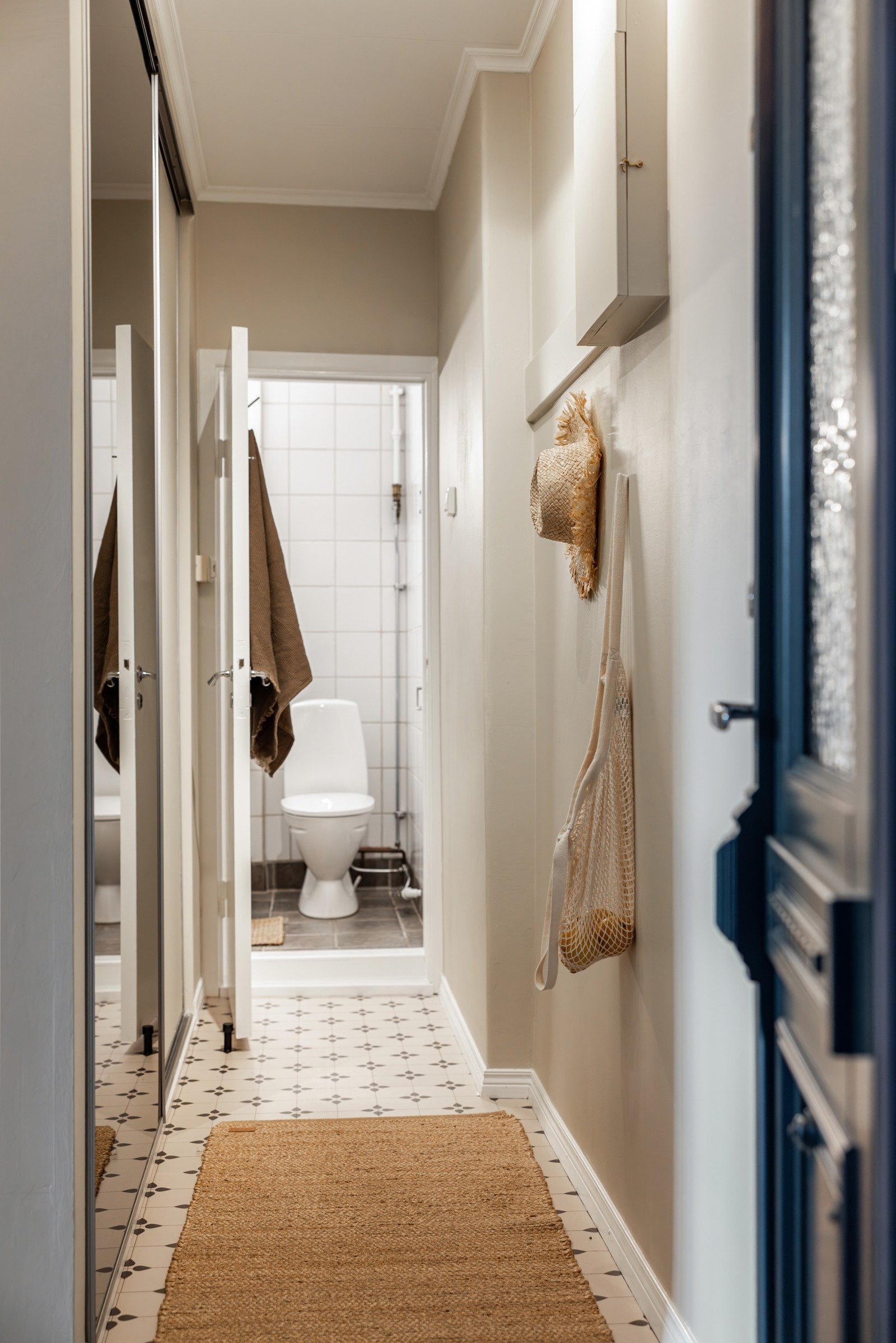 - Sikringsskap med automatsikringer - Galleribilde