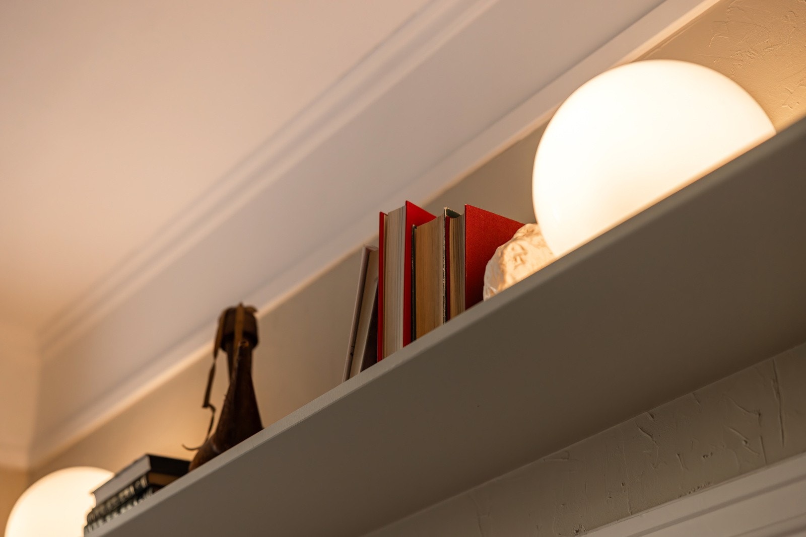 - Plassbygget hylle medfølger - Galleribilde