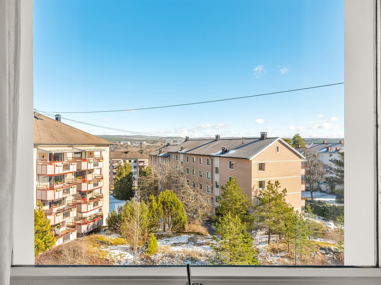 Fra soverommet er det utsyn mot et rolig og barnevennlig område. Galleribilde