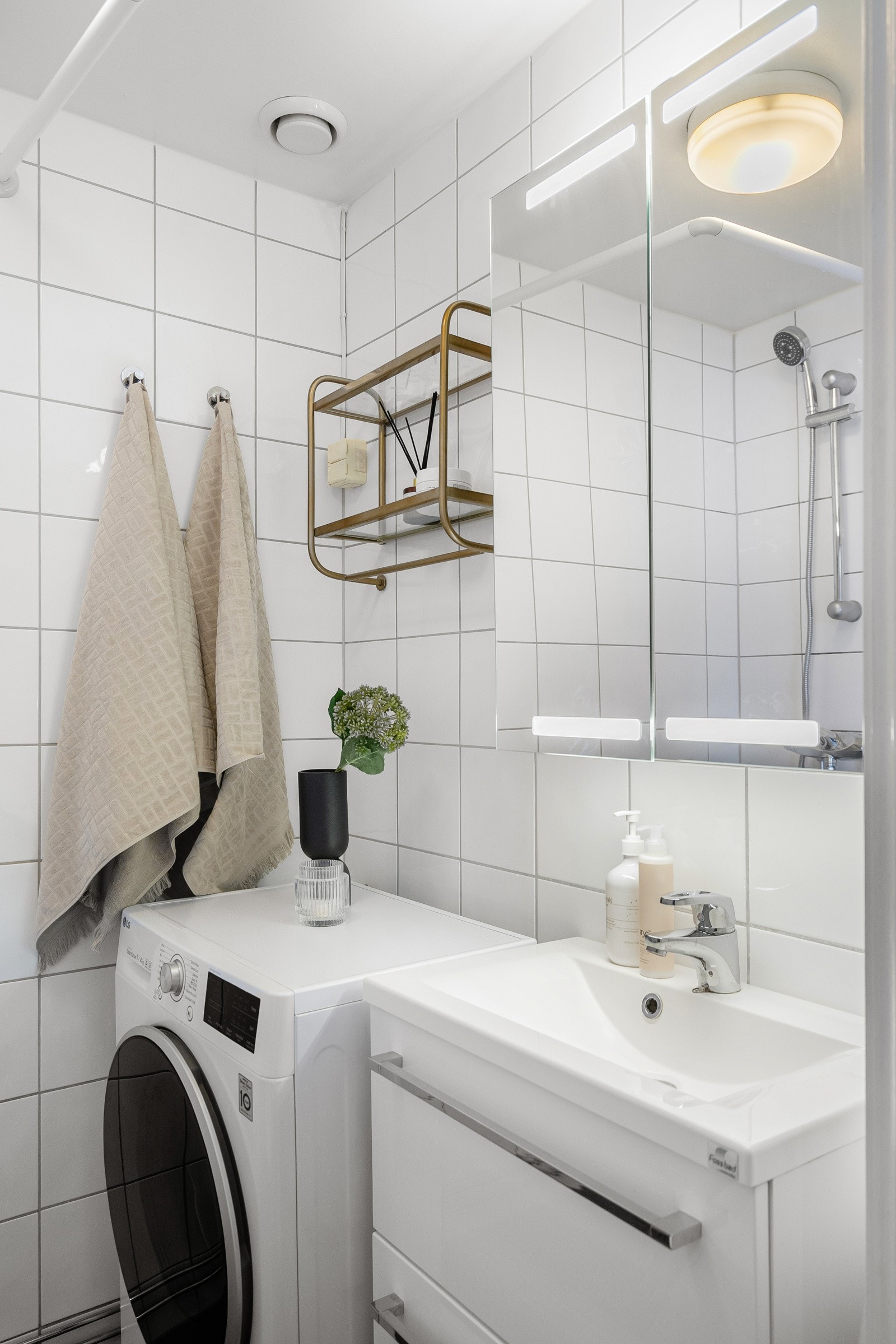 Opplegg for vaskemaskin Galleribilde