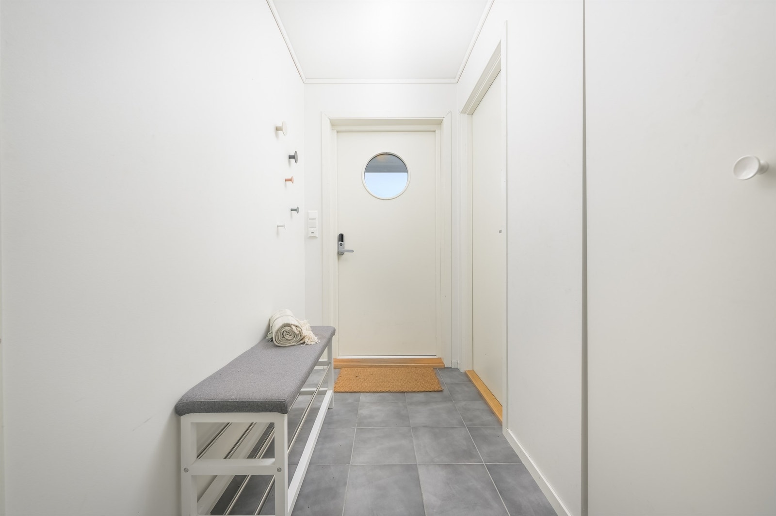 Entré. Galleribilde