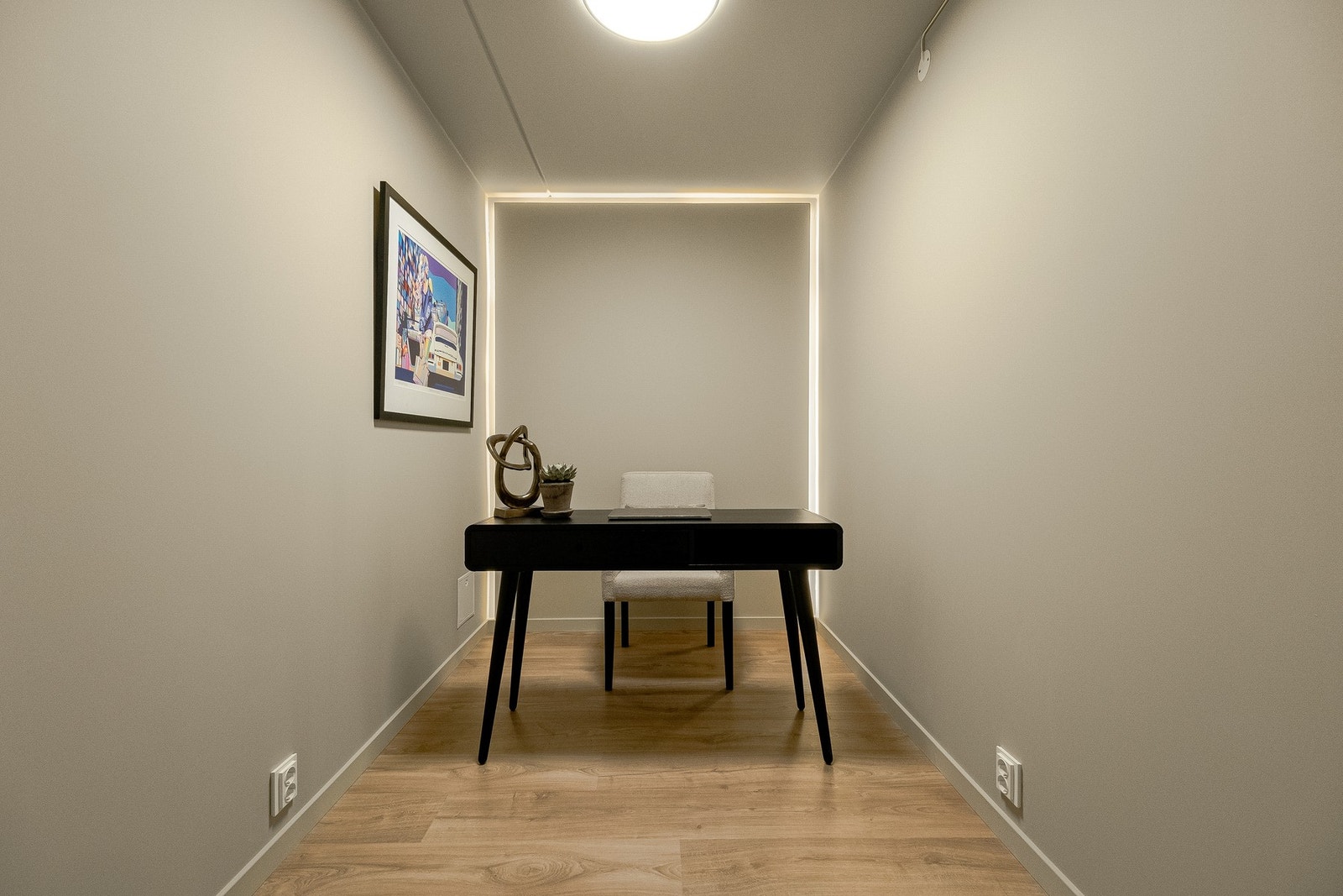 - Som fint kan brukes som gjesterom, walk-in, hobbyrom eller det du trenger - Galleribilde