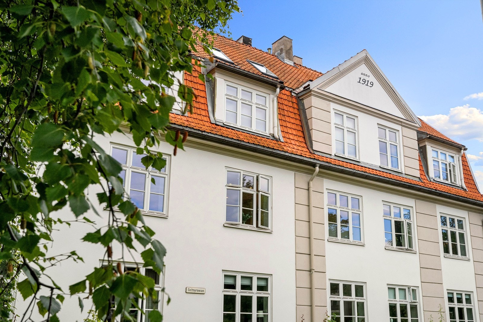 Velkommen til Geitmyrsveien 58! Presentert av Emma Eikrem ved Krogsveen Majorstuen! Galleribilde