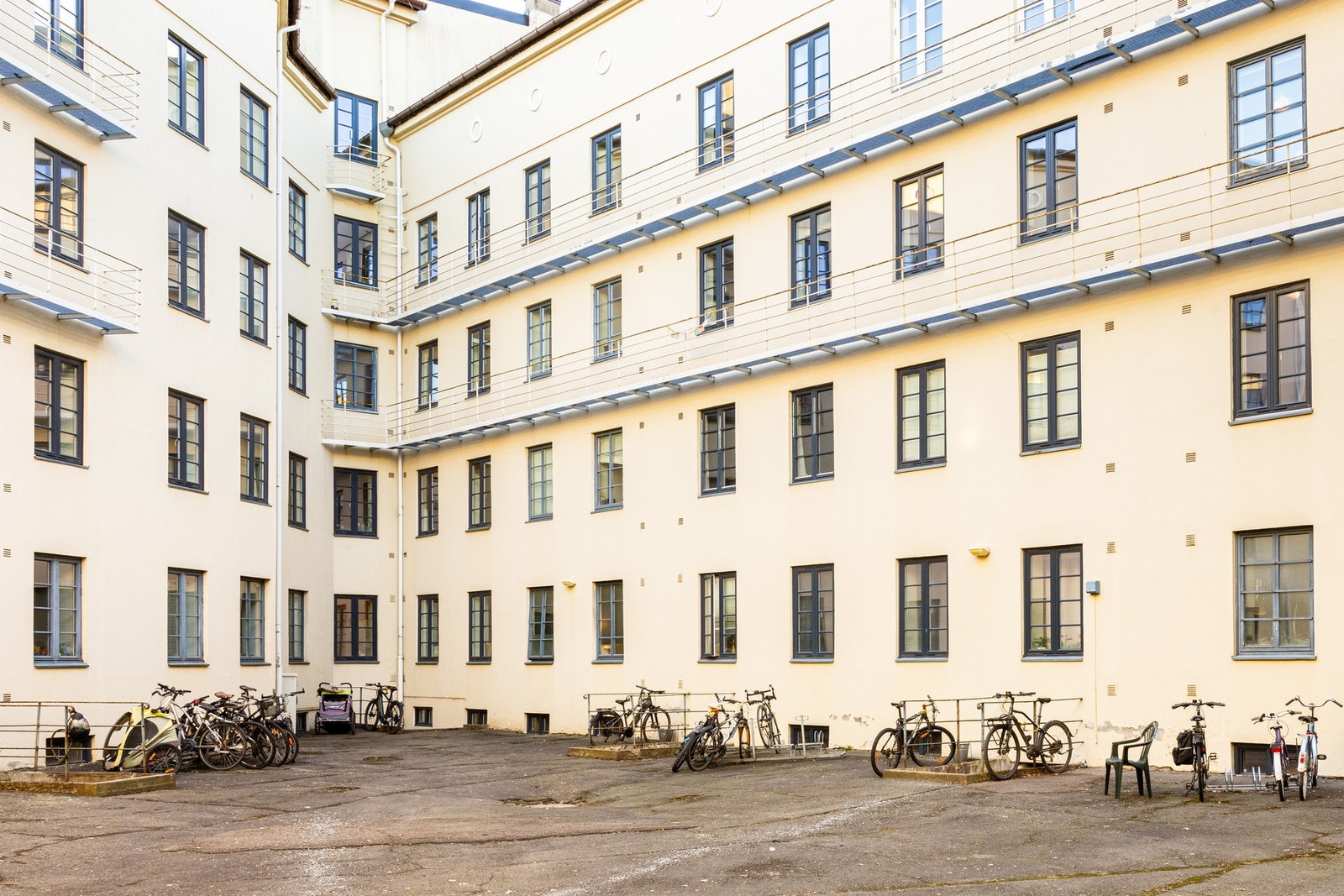 Uelands gate 61 er et veldrevet sameie i en klassisk bygård. Galleribilde