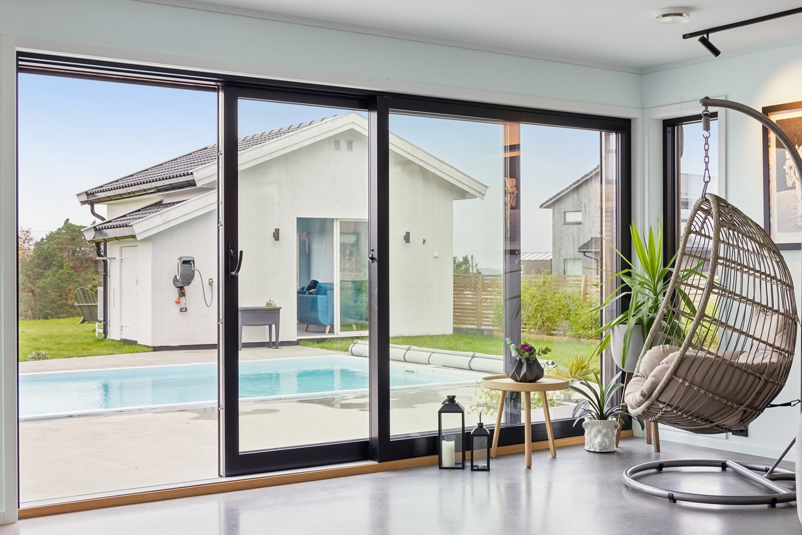 Vi tar turen ut i hagen! Galleribilde