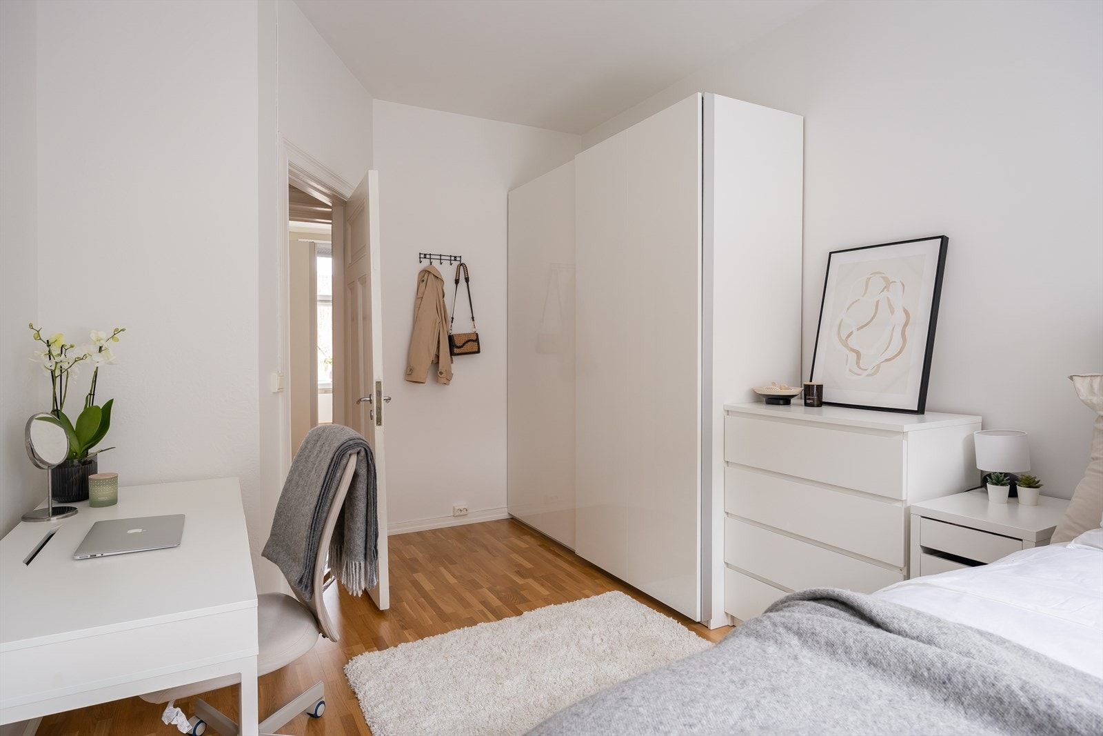 Borettslaget praktiserer ikke forkjøpsrett, og det er ingen dokumentavgift ved kjøp. Galleribilde