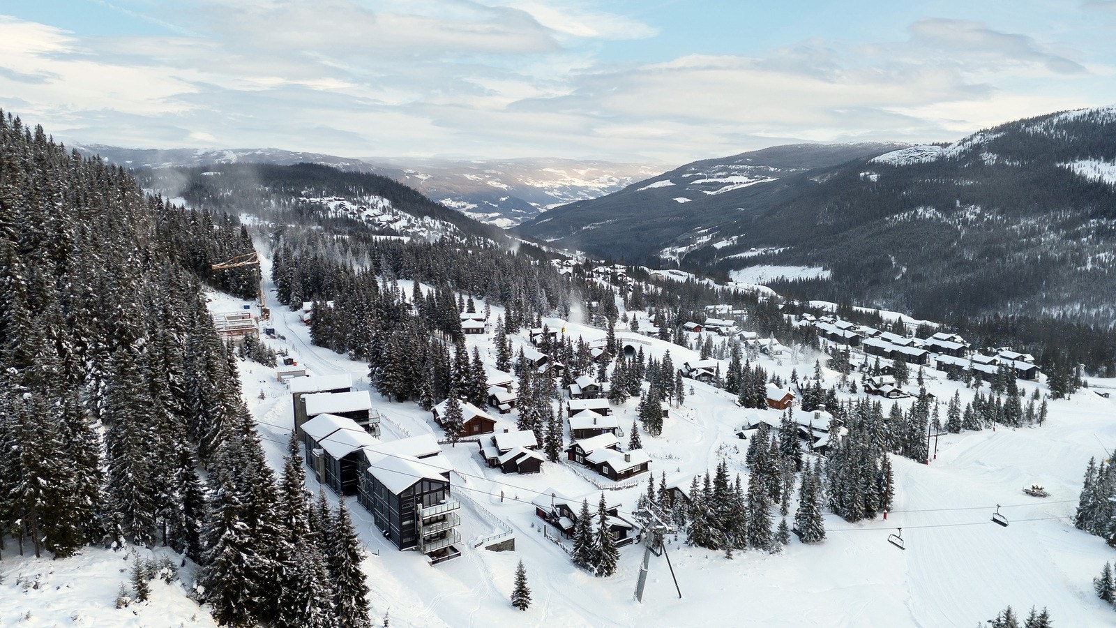 I tillegg har man et flott utgangspunkt for langrennsturer innover mot Vendalen og videre mot Skei eller Gålå. Galleribilde