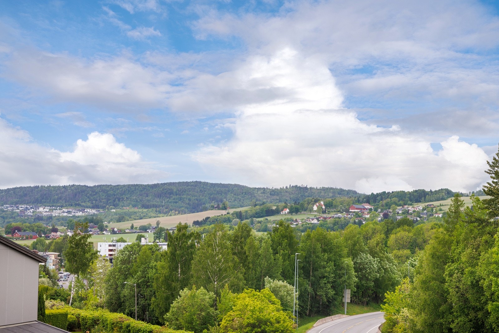 Flott utsikt fra uteplassen. Galleribilde