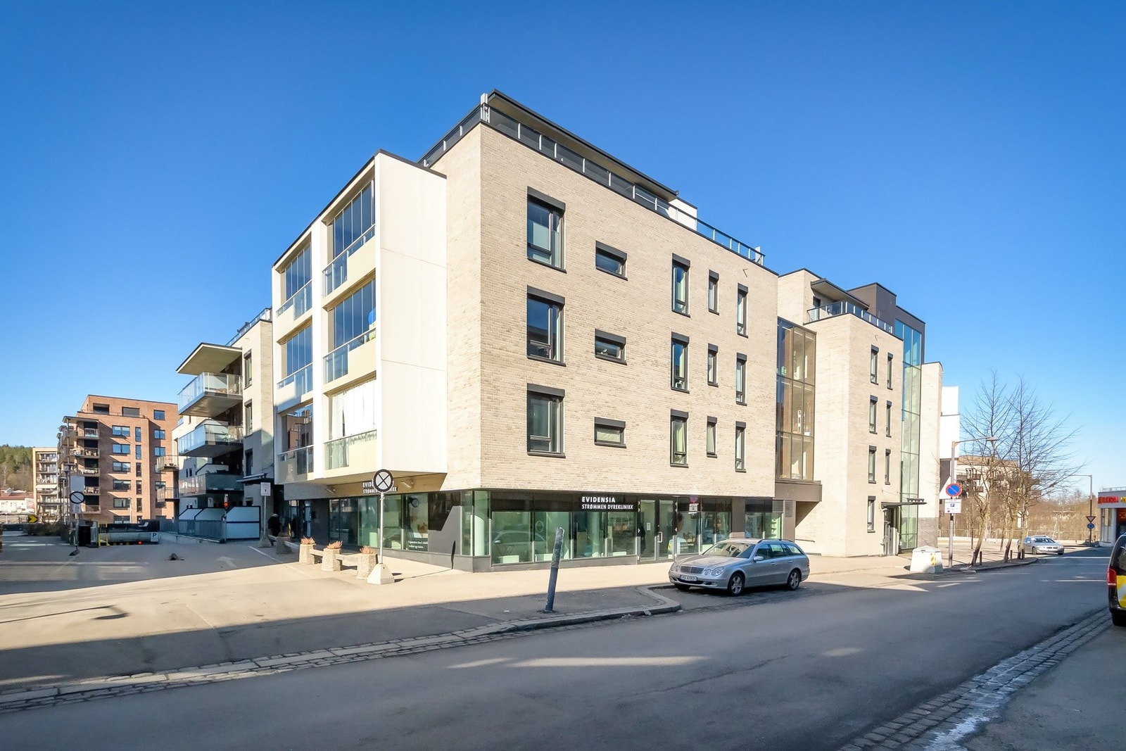 Fasade - Moderne bygg fra 2018! Galleribilde