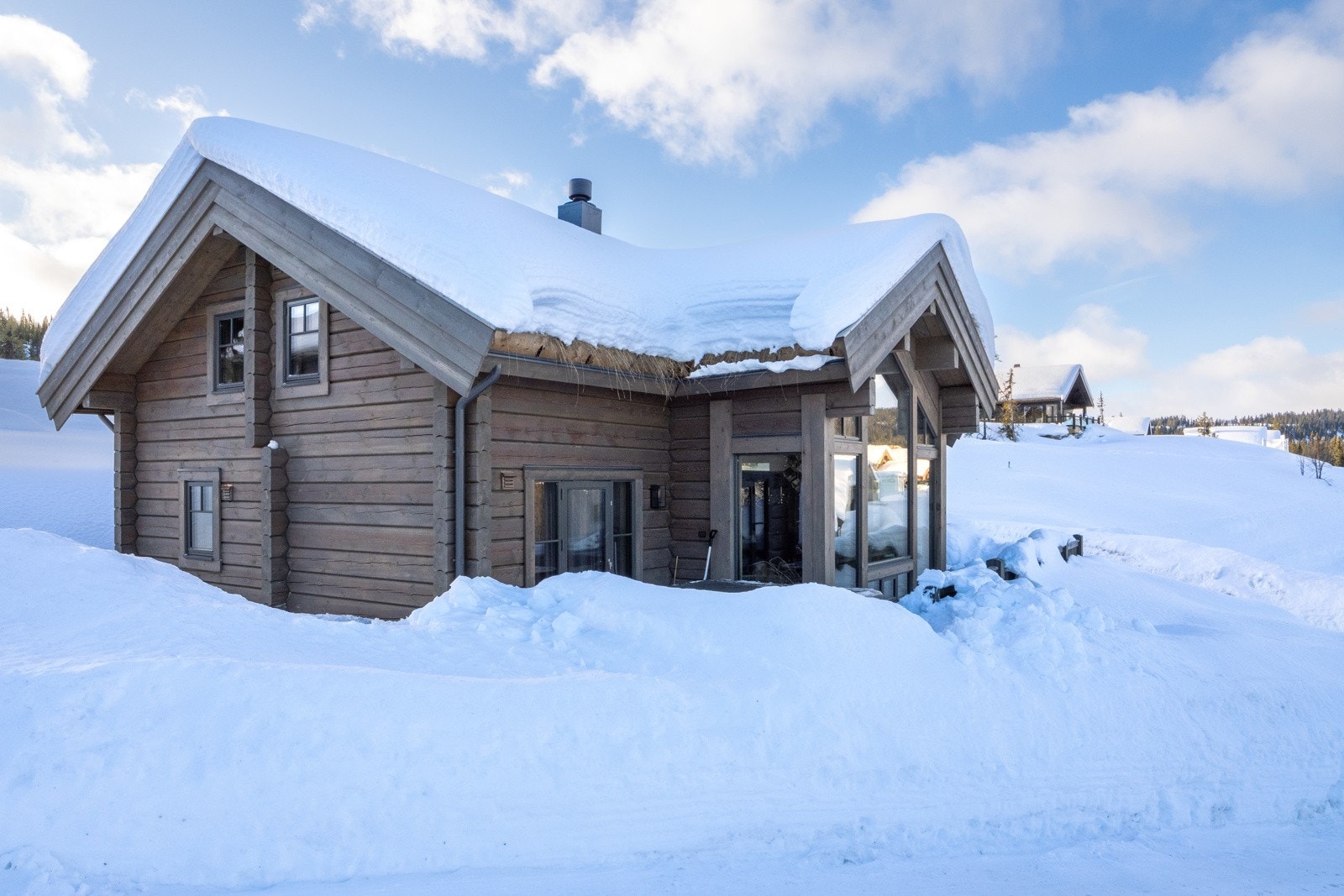 Hytta har lite innsyn. Galleribilde