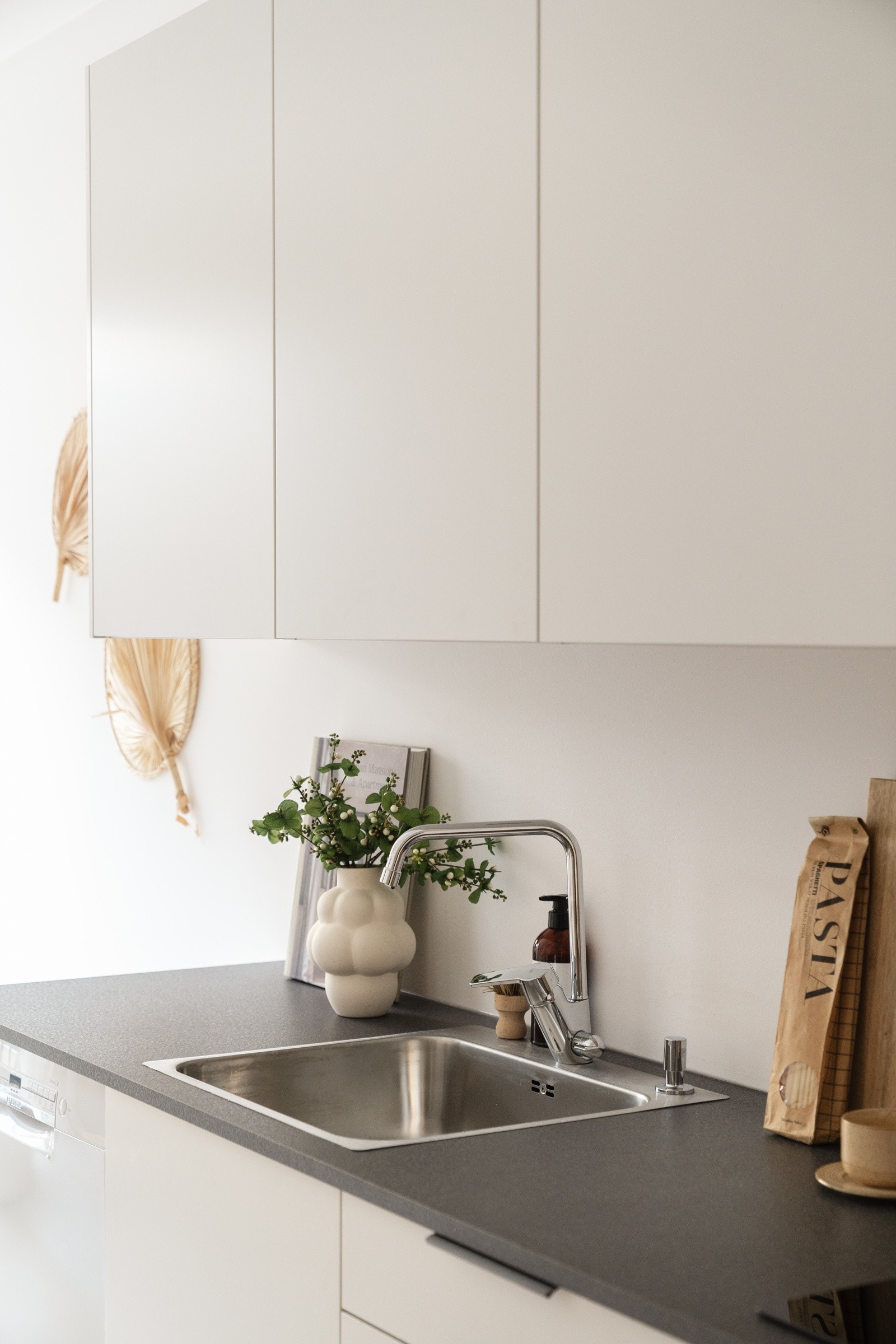 Det er integrerte hvitevarer. Galleribilde