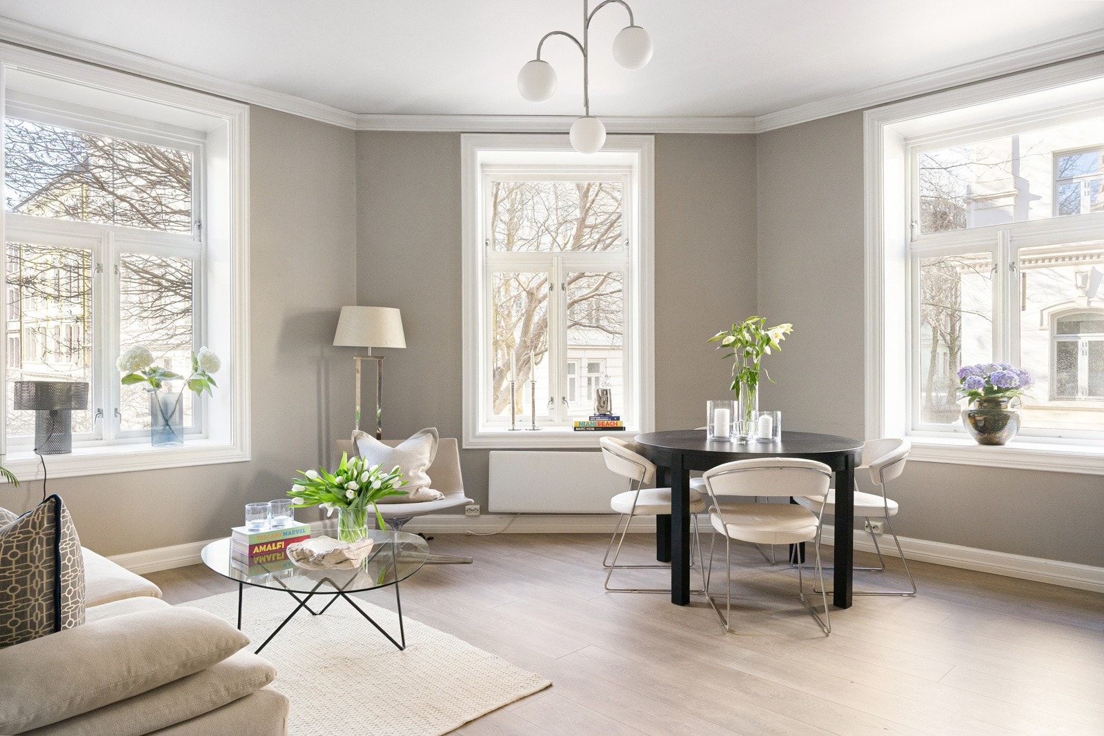 Velkommen til visning av flotte Conradis gate 1A Galleribilde