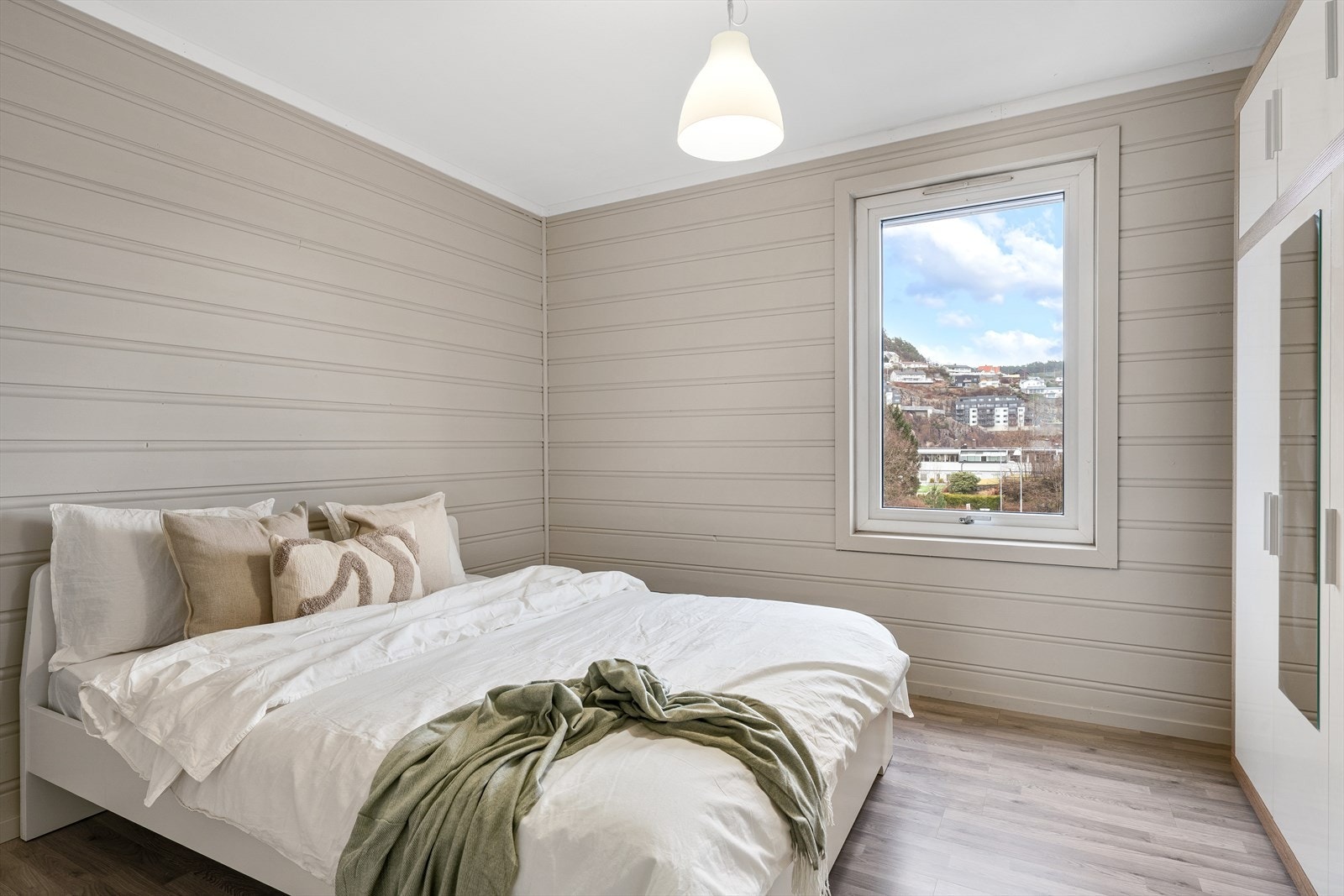 - Hovedsoverommet måler 11,5m² - Galleribilde