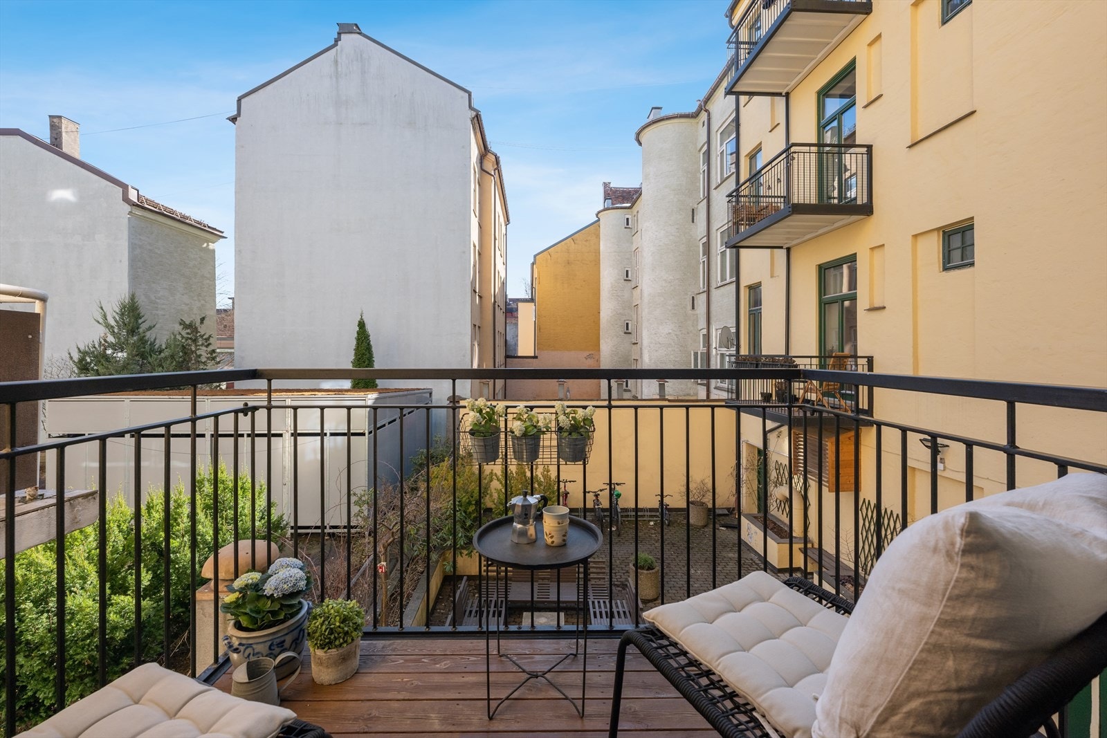 Velkommen til Thorvald Meyers gate 34B presentert av Angelica Reiten v/DNB Eiendom Galleribilde