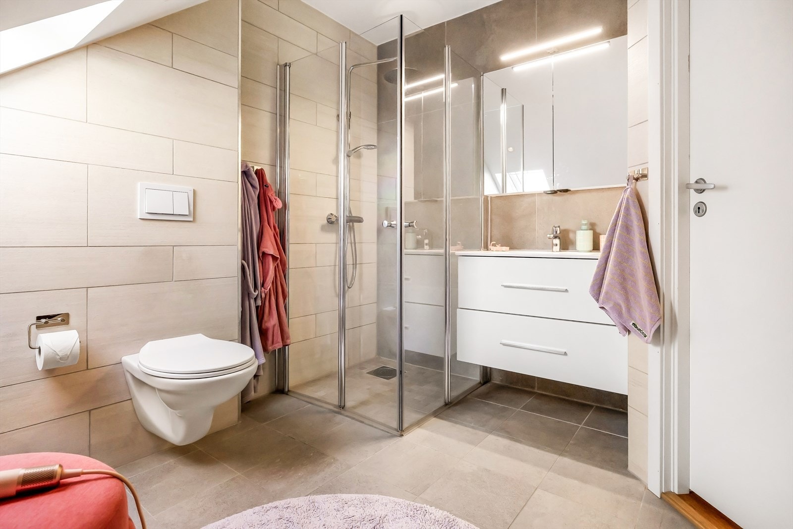 Hovedbadet på loftet Galleribilde