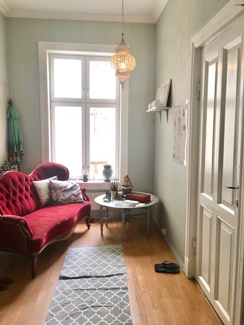 Svært sjarmerende lokaler. Her innredet til yogasenter. Galleribilde