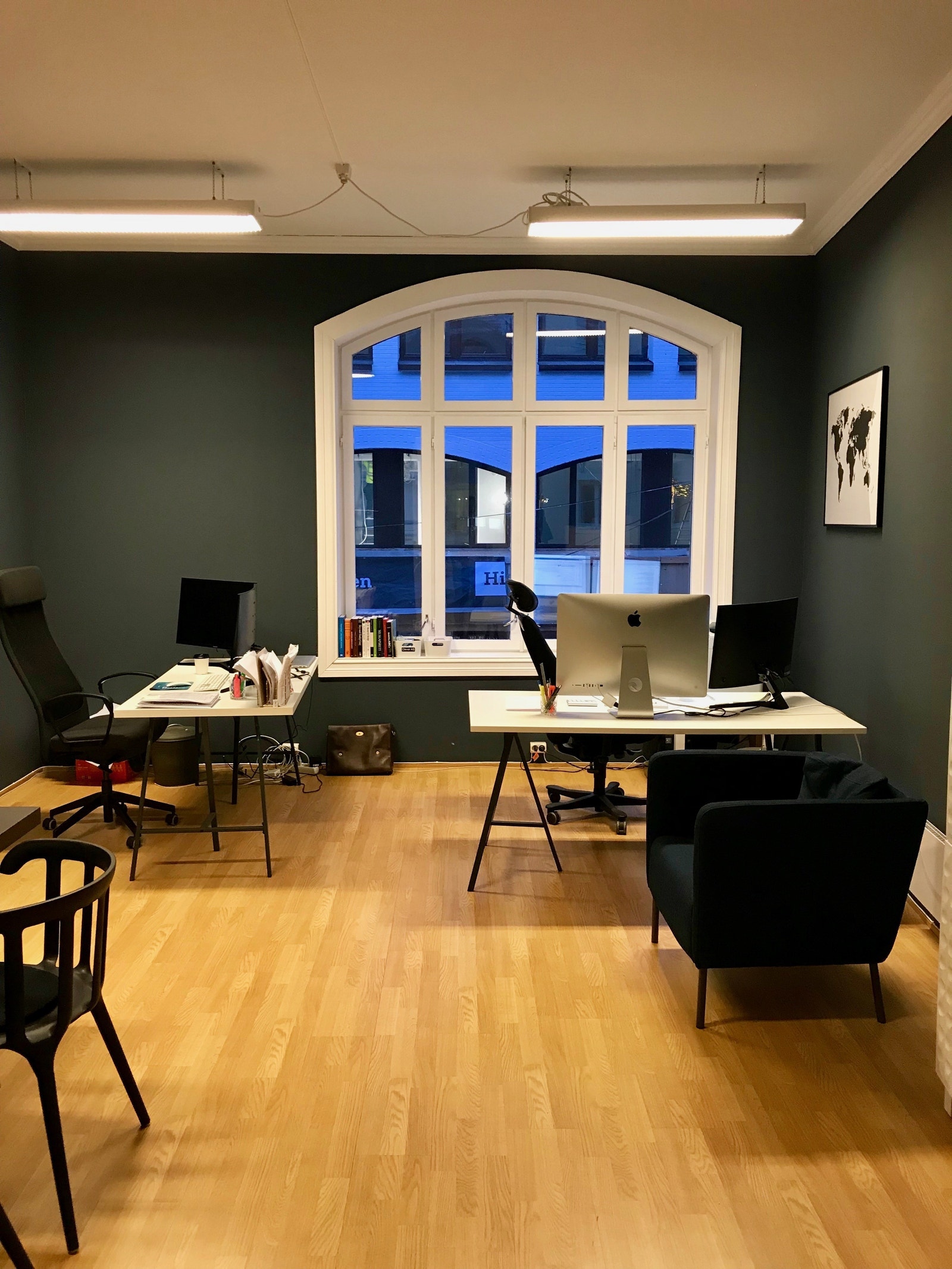 Samme lokale, her var tidligere et regnskapskontor. Galleribilde