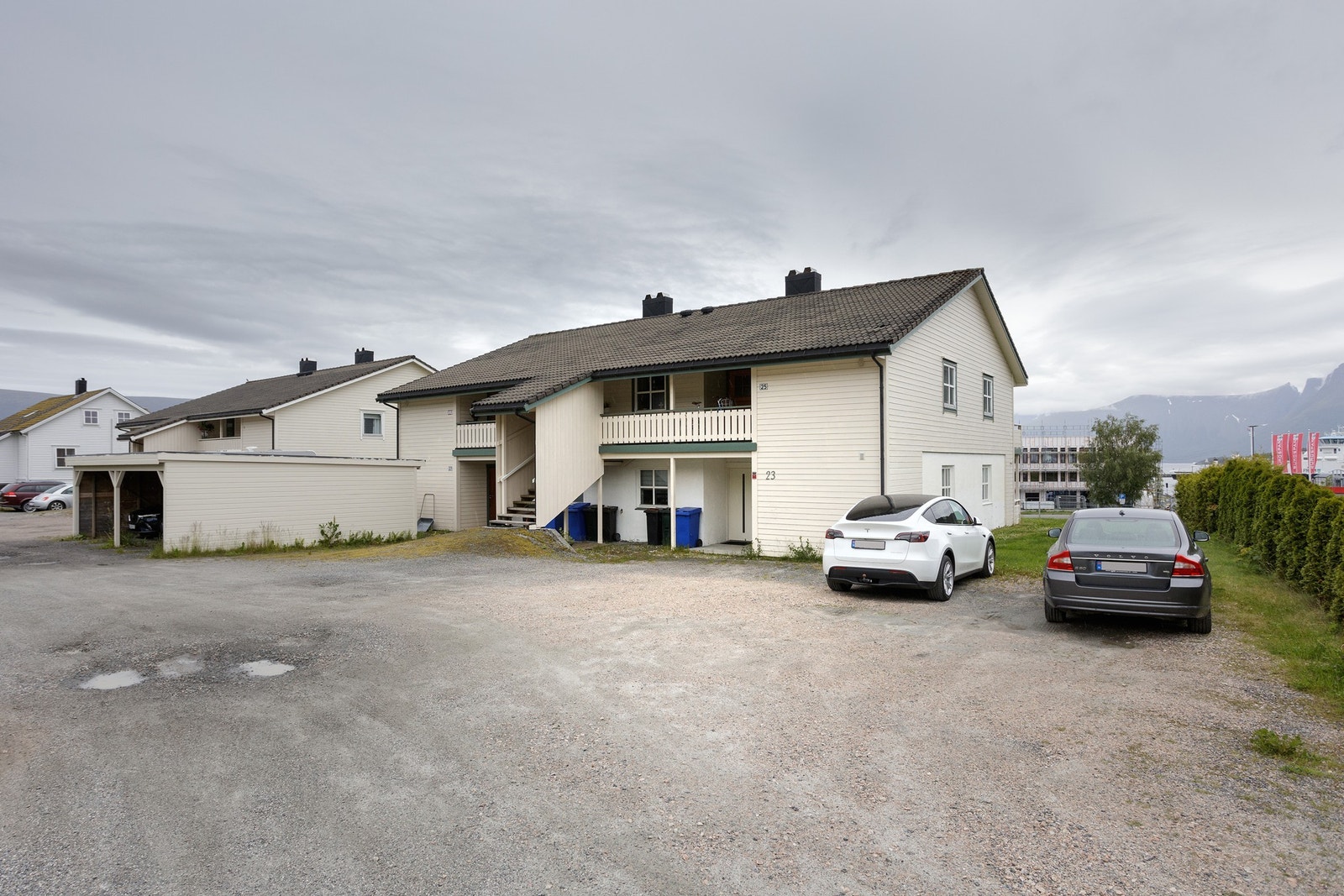 Fasade fra adkomst Galleribilde