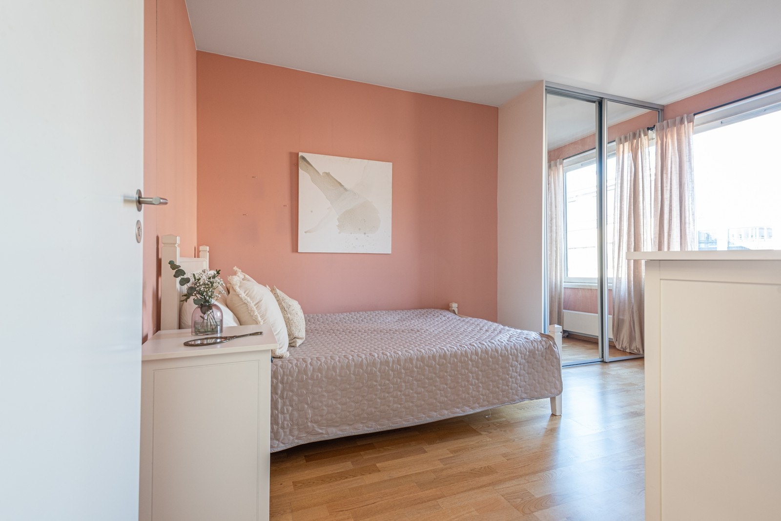 Soverom I Galleribilde