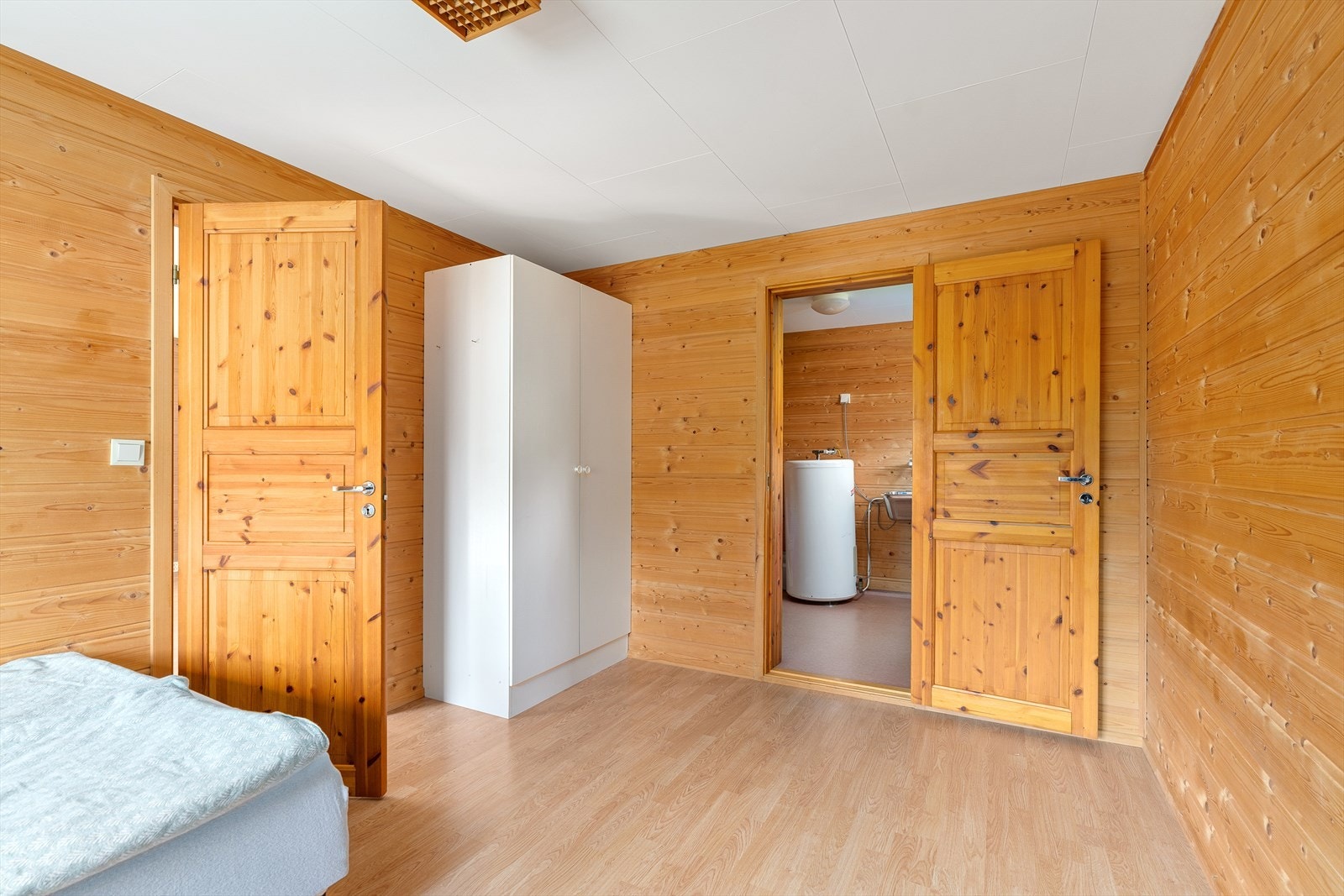 Fra soverom er det tilgang til bad. Galleribilde