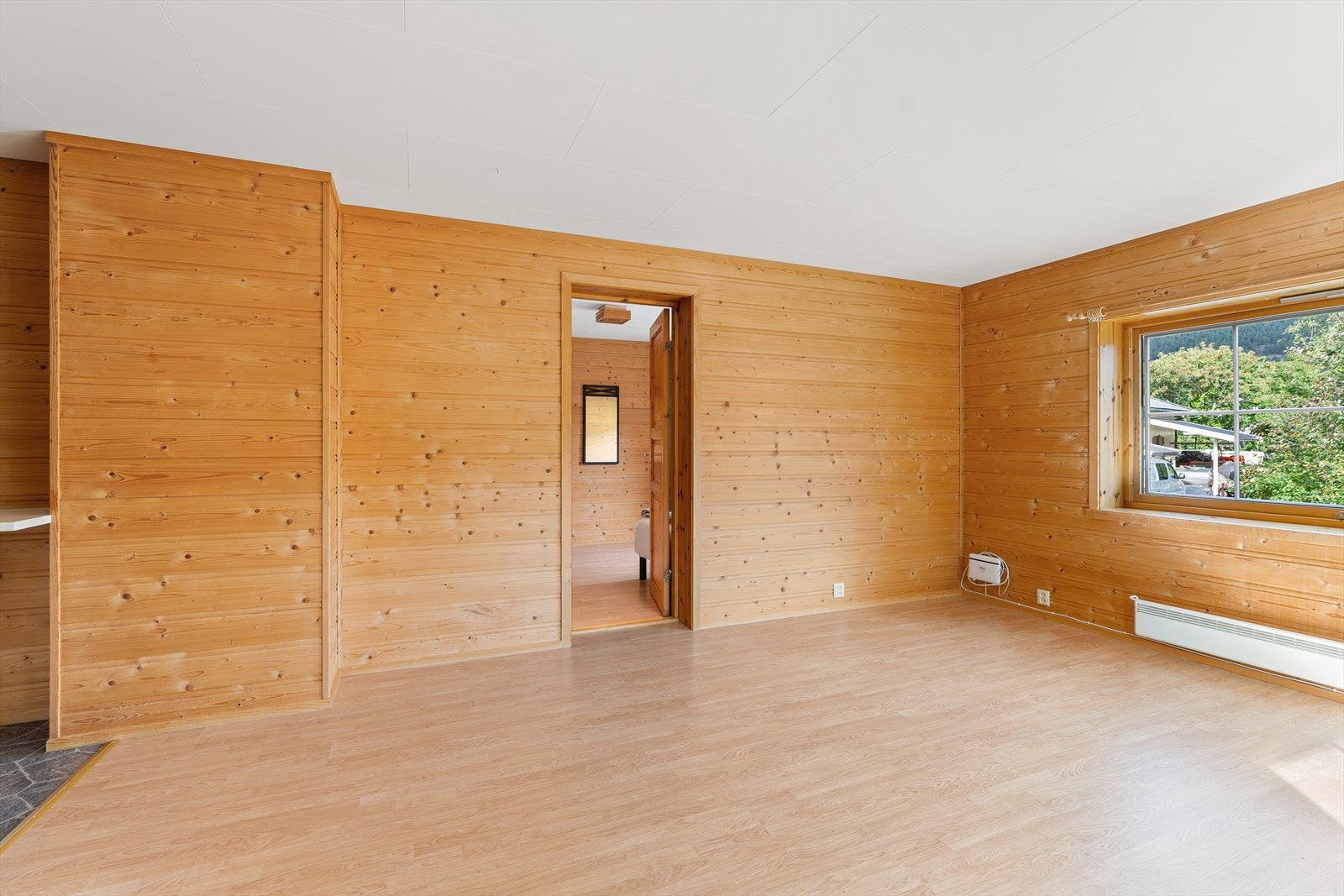 Fra stuen er det tilgang til soverommet. Galleribilde