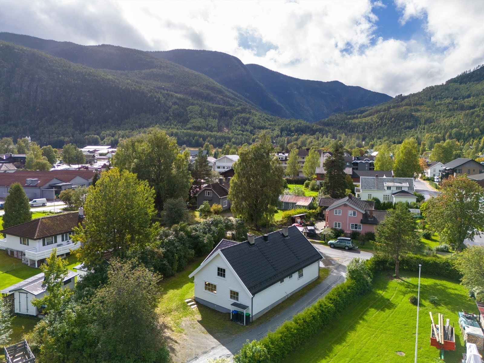 Velkommen til Nupelykkja 6B, en eiendom presentert av EiendomsMegler 1 Fjellmegleren! Galleribilde