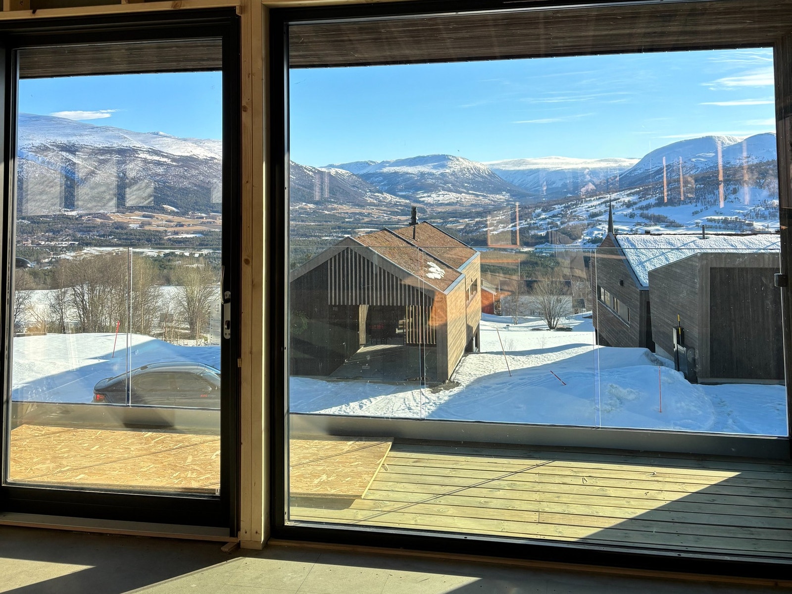 Utsikt fra stuen. Galleribilde