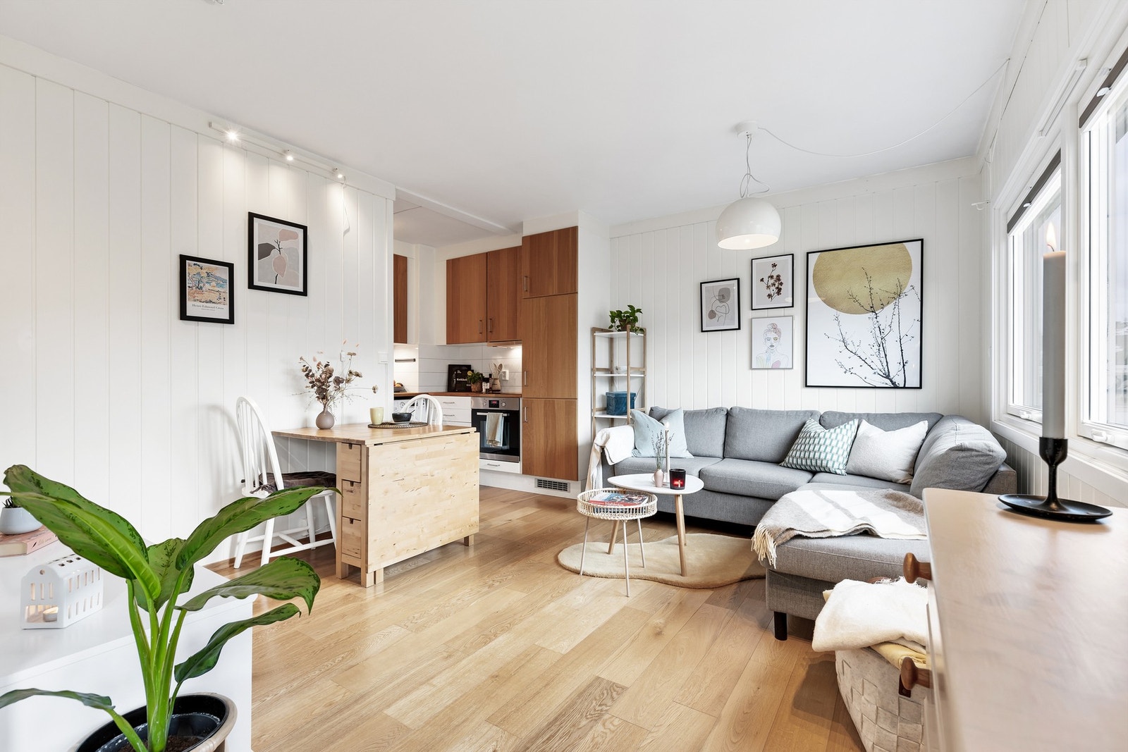 Velkommen til Karolinerveien 4 B, presentert av EiendomsMegler 1 ved Ivar Lindrupsen. Galleribilde