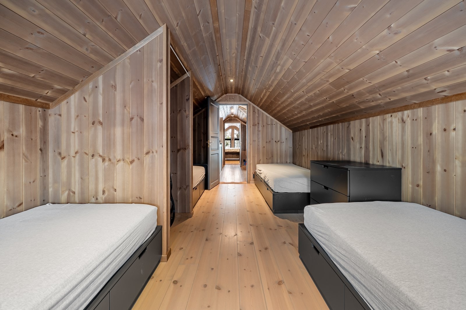 Soverom IV Galleribilde