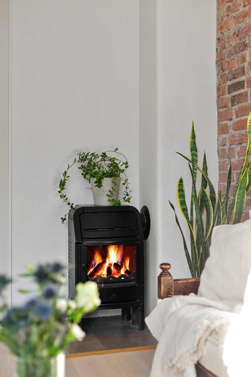 Moderne peis som gir både varme og stemning Galleribilde