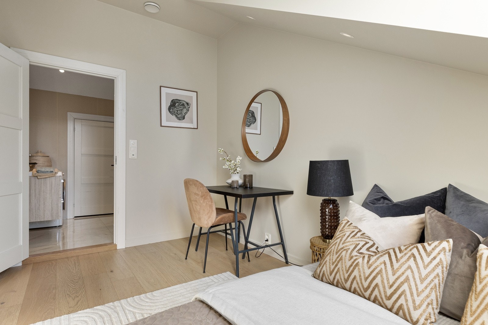 Direkte tilgang til eget bad her og Galleribilde