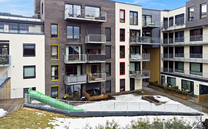 Pent opparbeidet atrium / bakgård Galleribilde