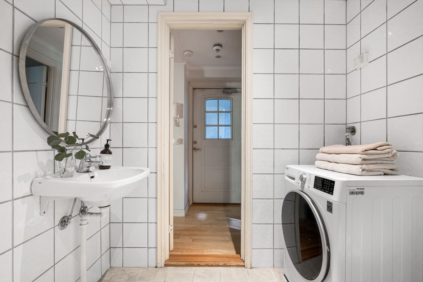 - Opplegg for vaskemaskin. Mekanisk avtrekk - Galleribilde