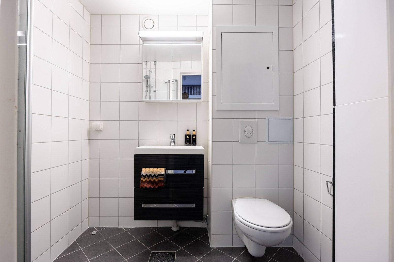 Opplegg for vaskemaskin. Galleribilde