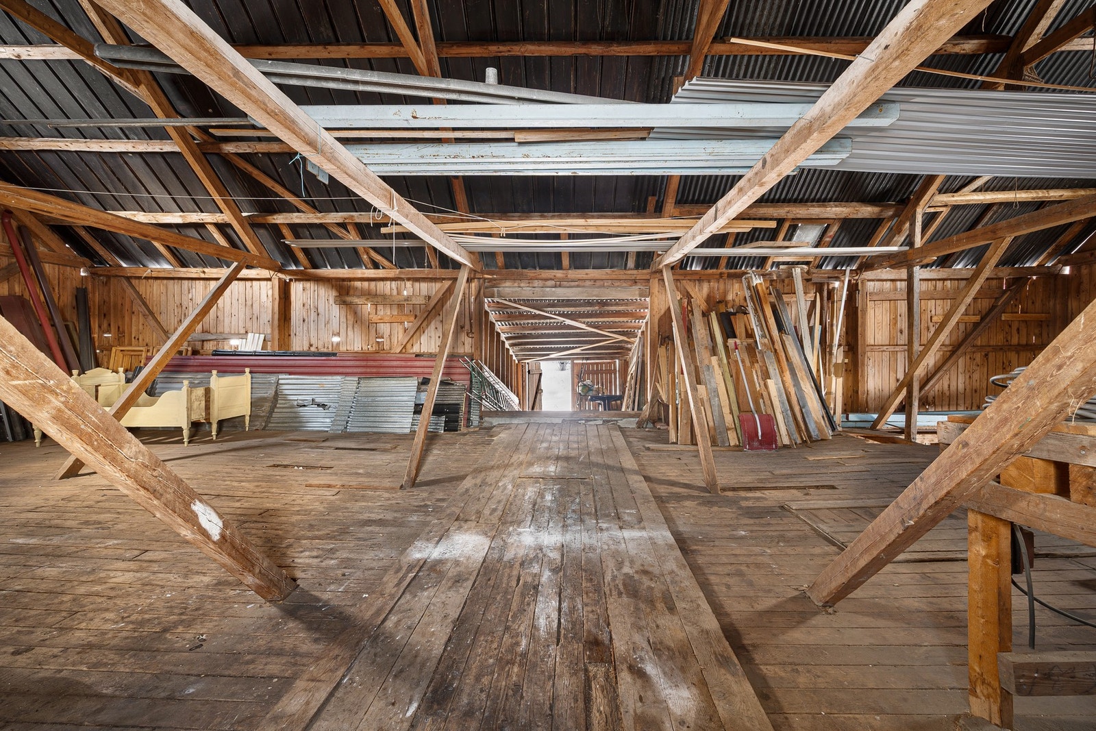 I 2. etasje er det stor lagringskapasitet Galleribilde